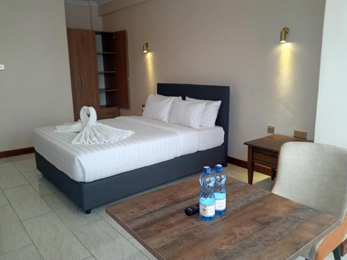 Villa Grazia Luxury Hotel ไนวาชา ภายนอก รูปภาพ